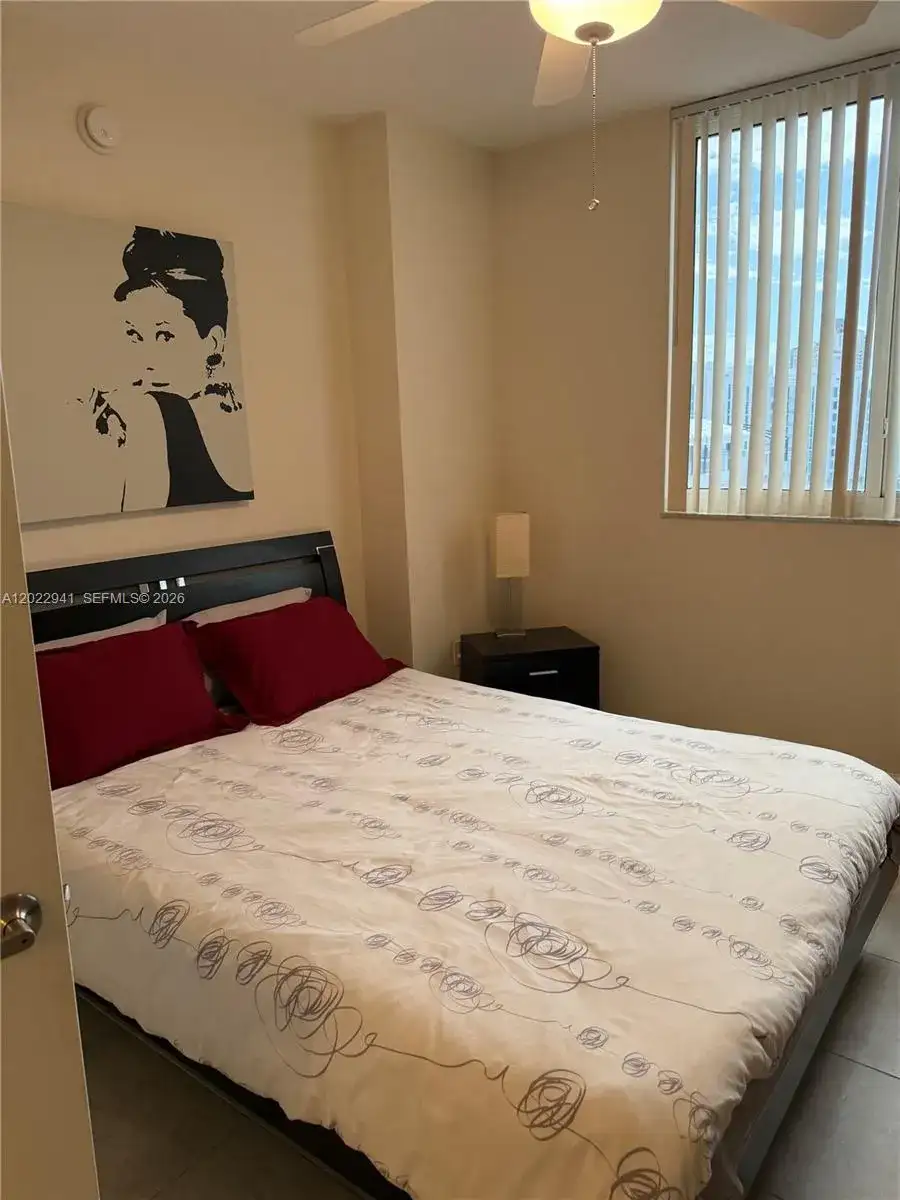 18800 NE 29th Ave # 1013, Aventura FL 33180 photo 2