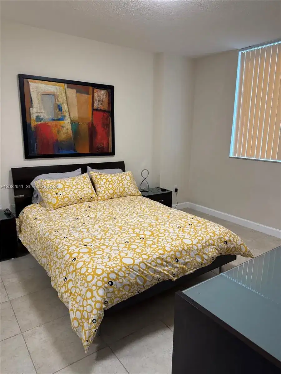 18800 NE 29th Ave # 1013, Aventura FL 33180 photo 3