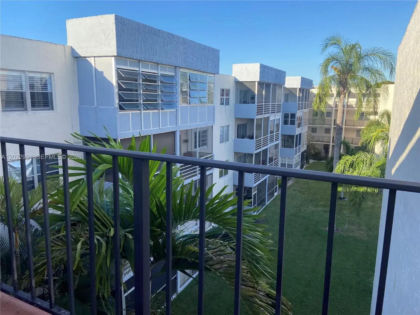 7502 NW 30th Pl # 417, Sunrise FL 33313