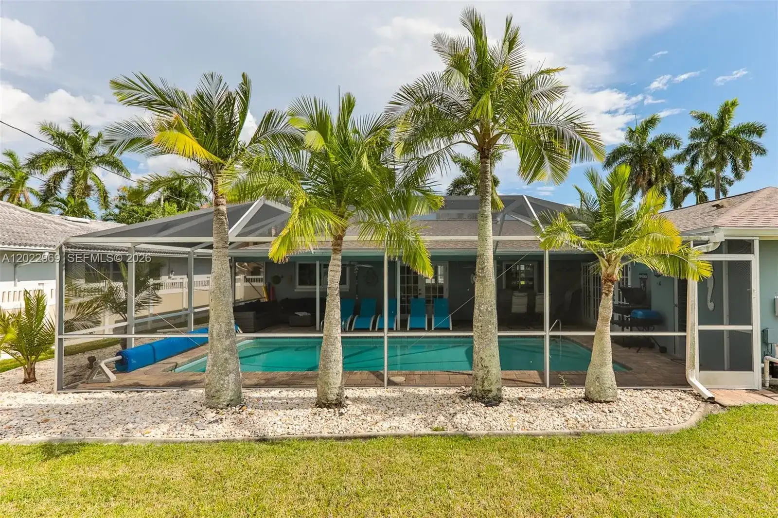 355 Bayshore Dr, Cape Coral FL 33904 photo 3