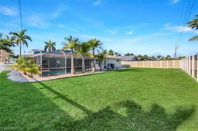 355 Bayshore Dr, Cape Coral FL 33904 photo 4