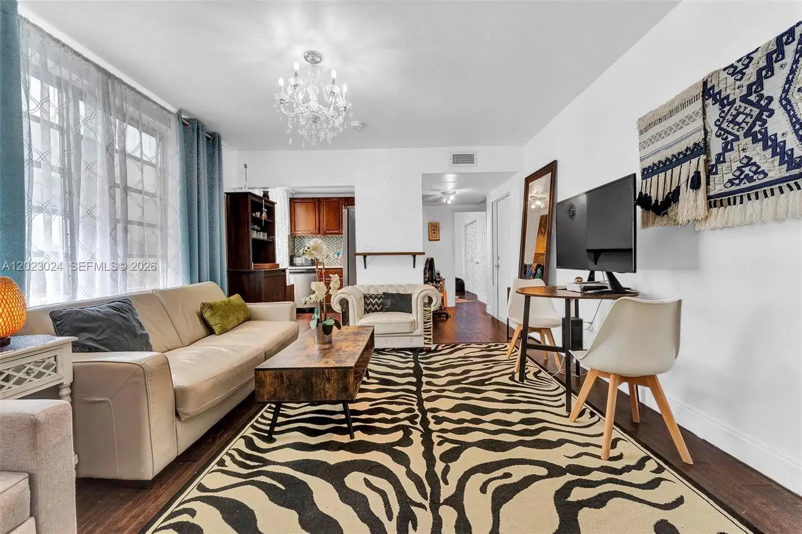 1 bedroom 1 bath Residential for sale at 1150 Euclid Ave # 101, Miami Beach FL 33139