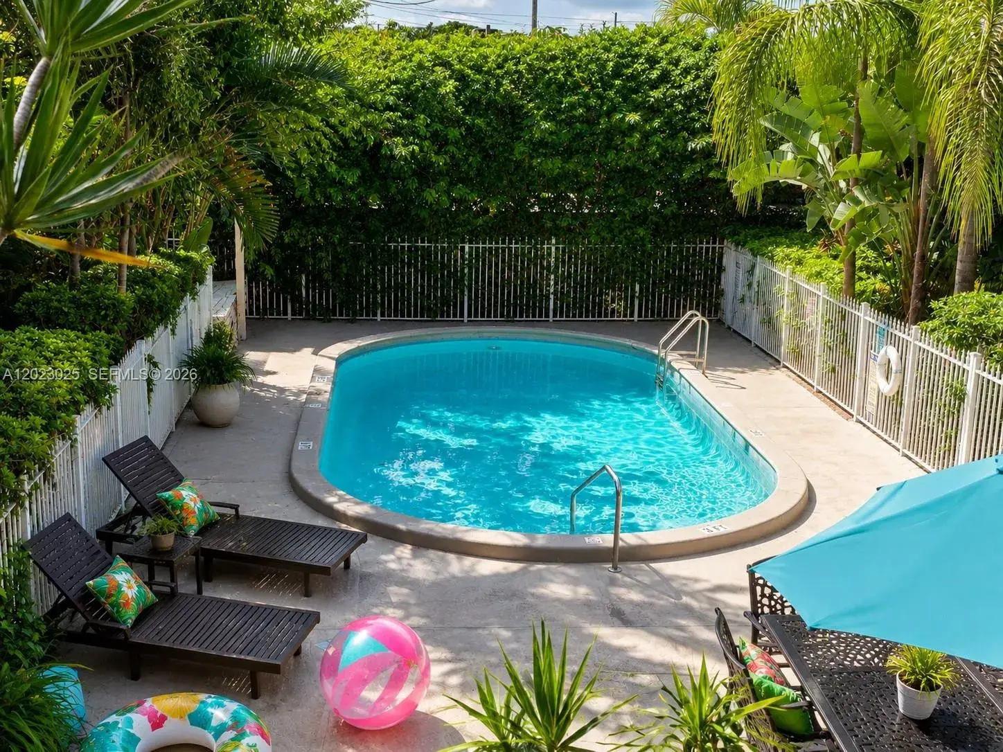 1423 Holly Heights Dr # 4, Fort Lauderdale FL 33304