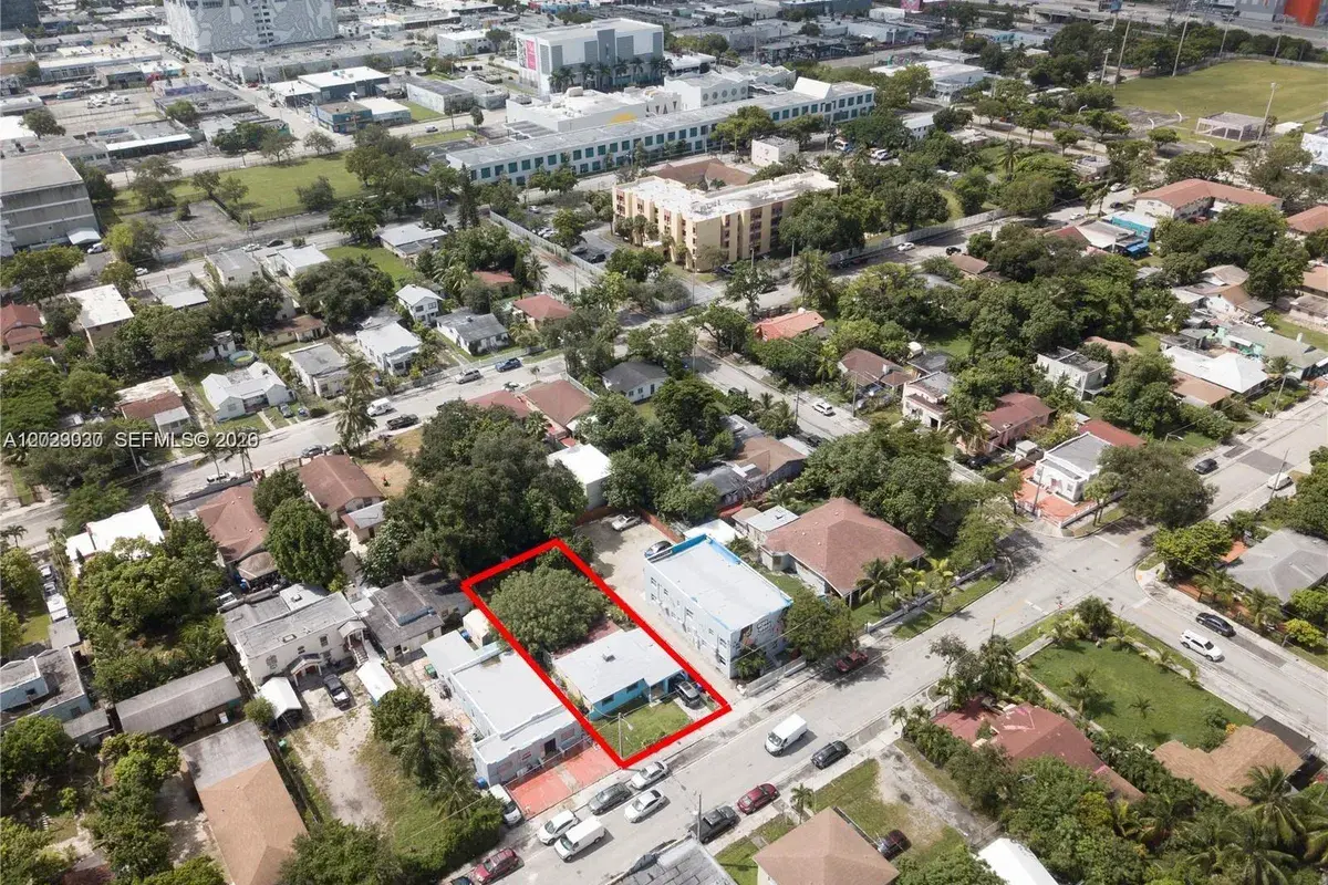 266 NW 32nd St, Miami FL 33127