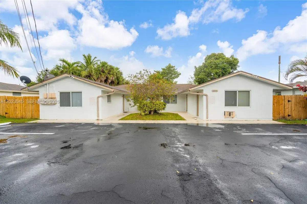 645 NW 15th Ave # 2, Fort Lauderdale FL 33311