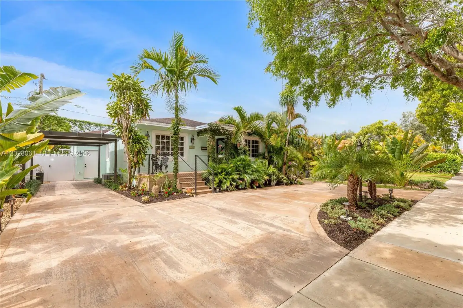 6520 SW 16th Ter, West Miami FL 33155 photo 2
