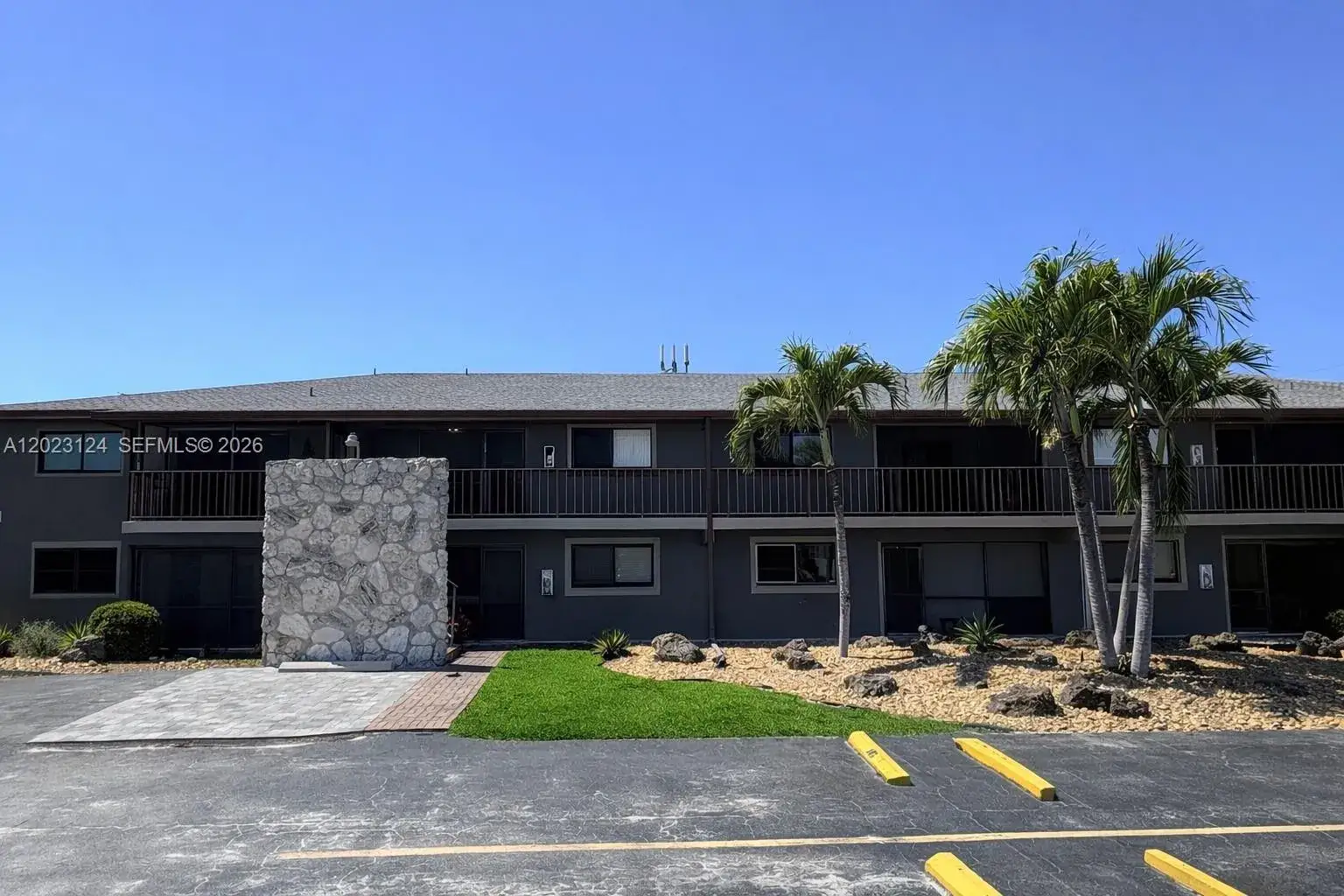 2510 SE 16th Place # 203, Other City - In The State Of Florida FL 33904