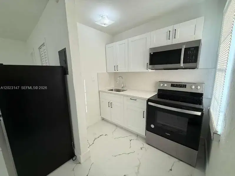 2773 NW 57th St, Miami FL 33142 photo 4