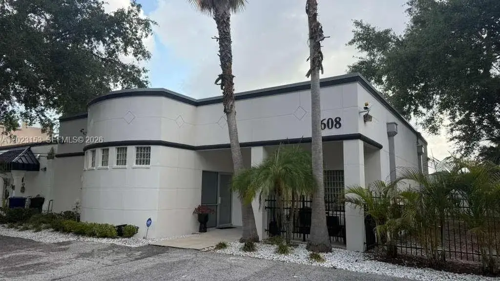 608 S Tampania, Other City - In The State Of Florida FL 33609