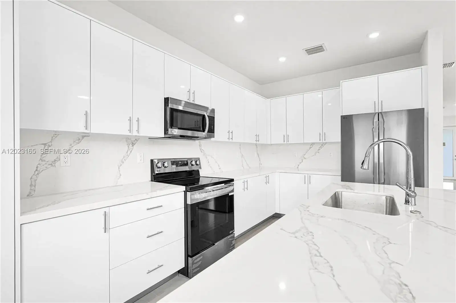 22555 SW 125 ave # 13A, Miami FL 33170 photo 4