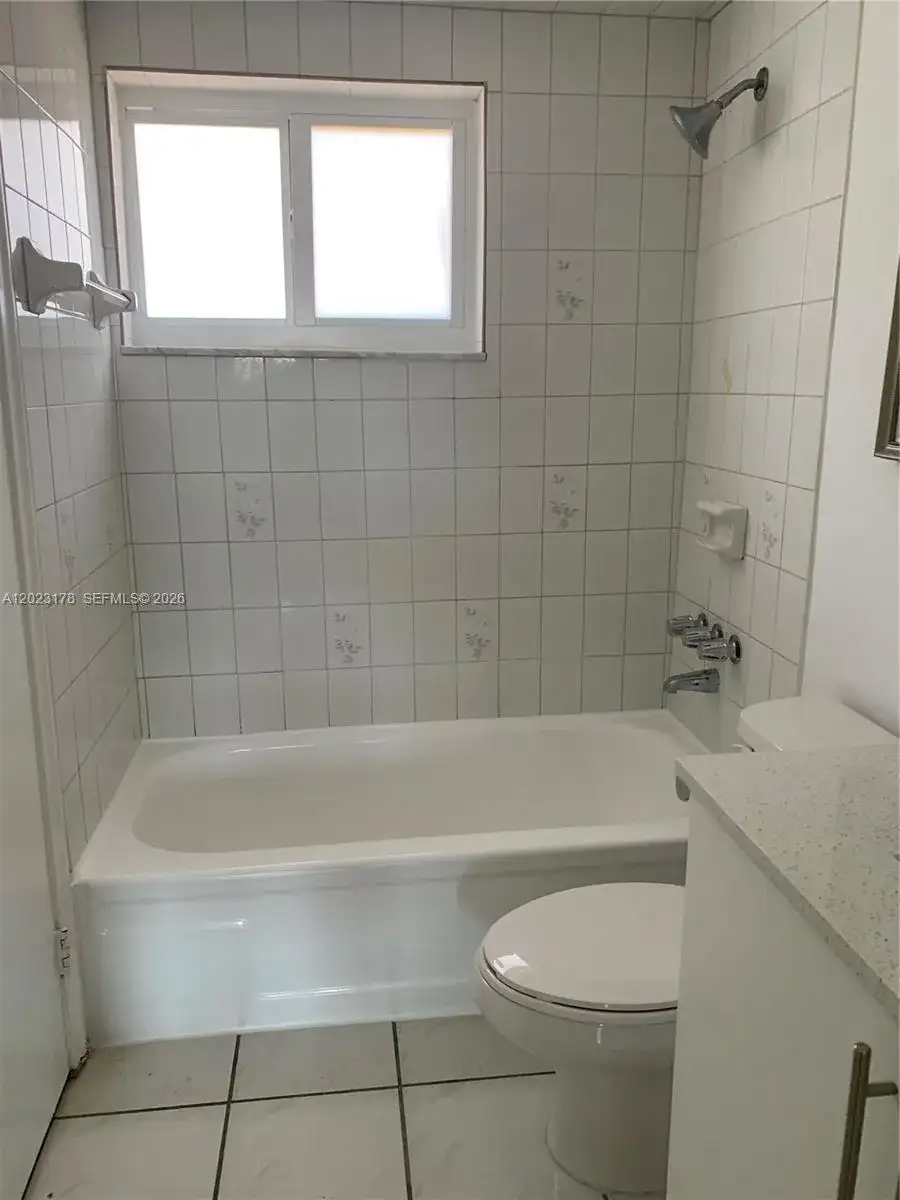 7703 Camino Real # 405, Miami FL 33143 photo 4