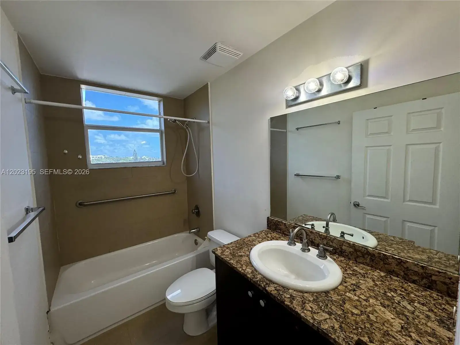 529 NE 62nd St # 404, Miami FL 33138 photo 5
