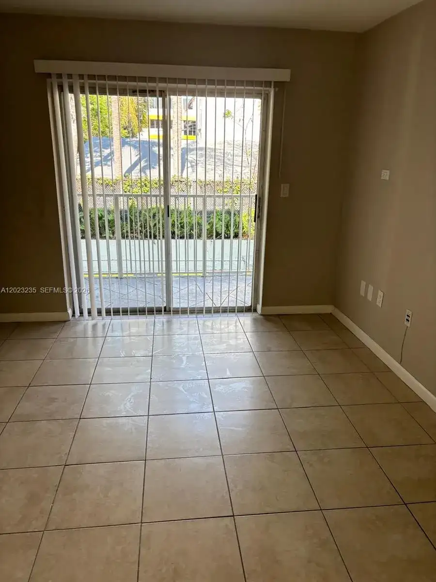 3050 S Dixie Hwy # 203, Miami FL 33133 photo 4