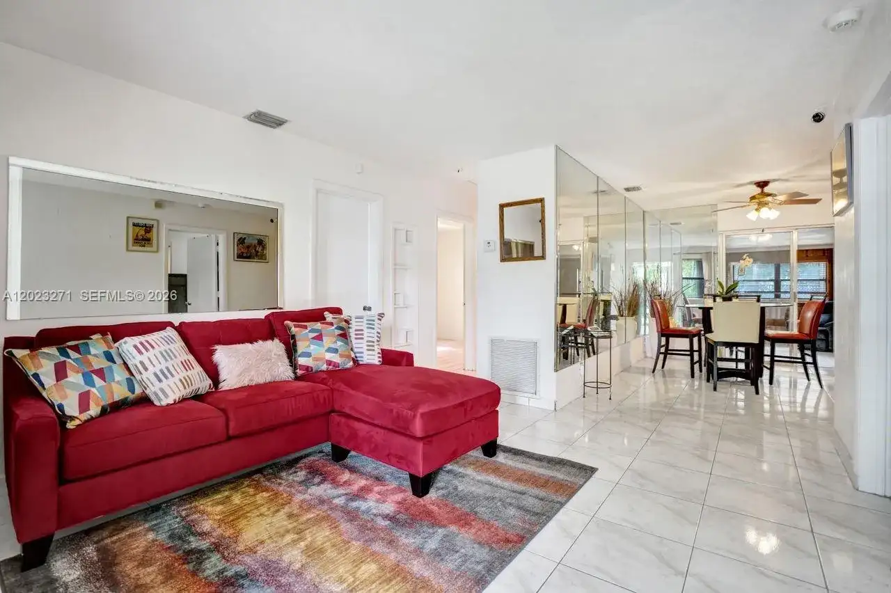 1020 NW 25th Ave, Fort Lauderdale FL 33311 photo 3