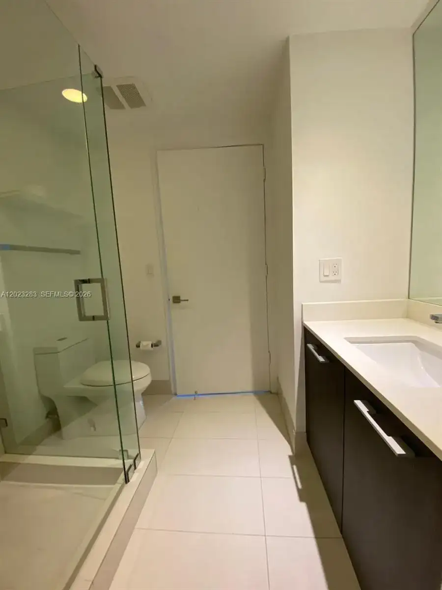 55 SW 9th St # 1503, Miami FL 33130 photo 5