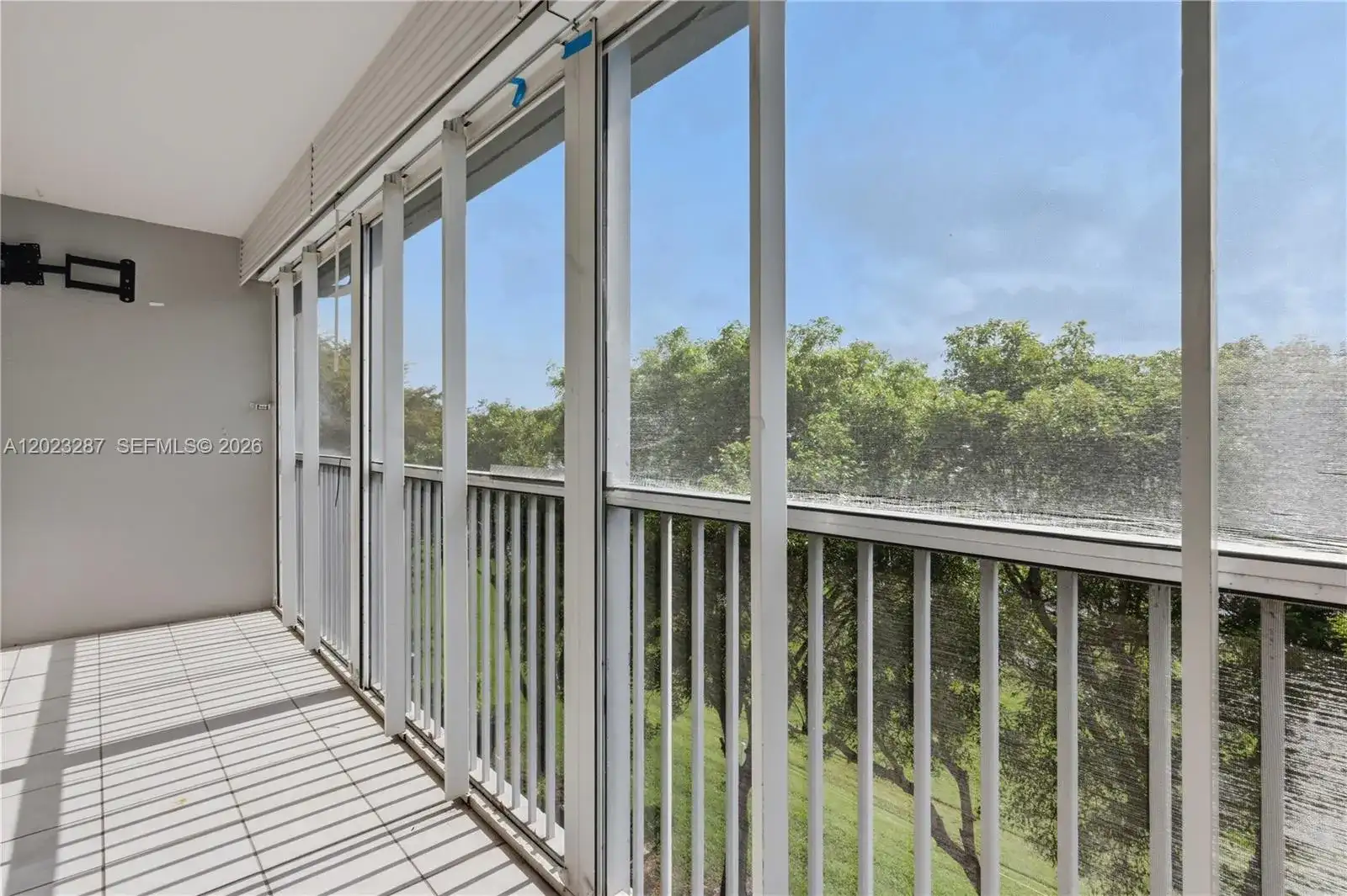 301 SW 135th Avenue # 415C, Pembroke Pines FL 33027 photo 5
