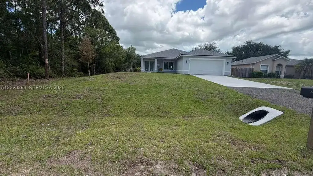 8636 100th Ct, Vero Beach FL 32967 photo 2