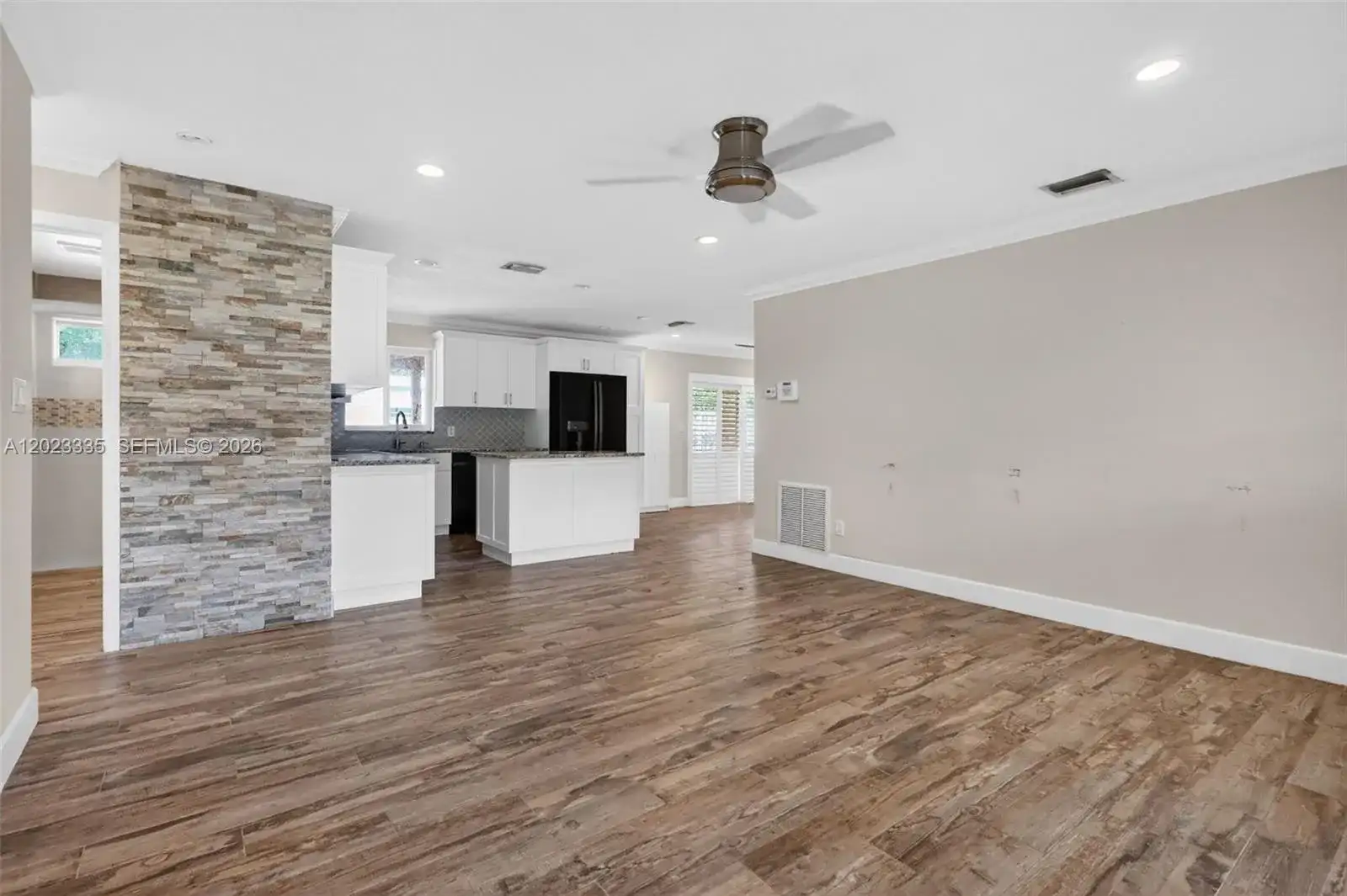 2030 N 57th Ter, Hollywood FL 33021 photo 4