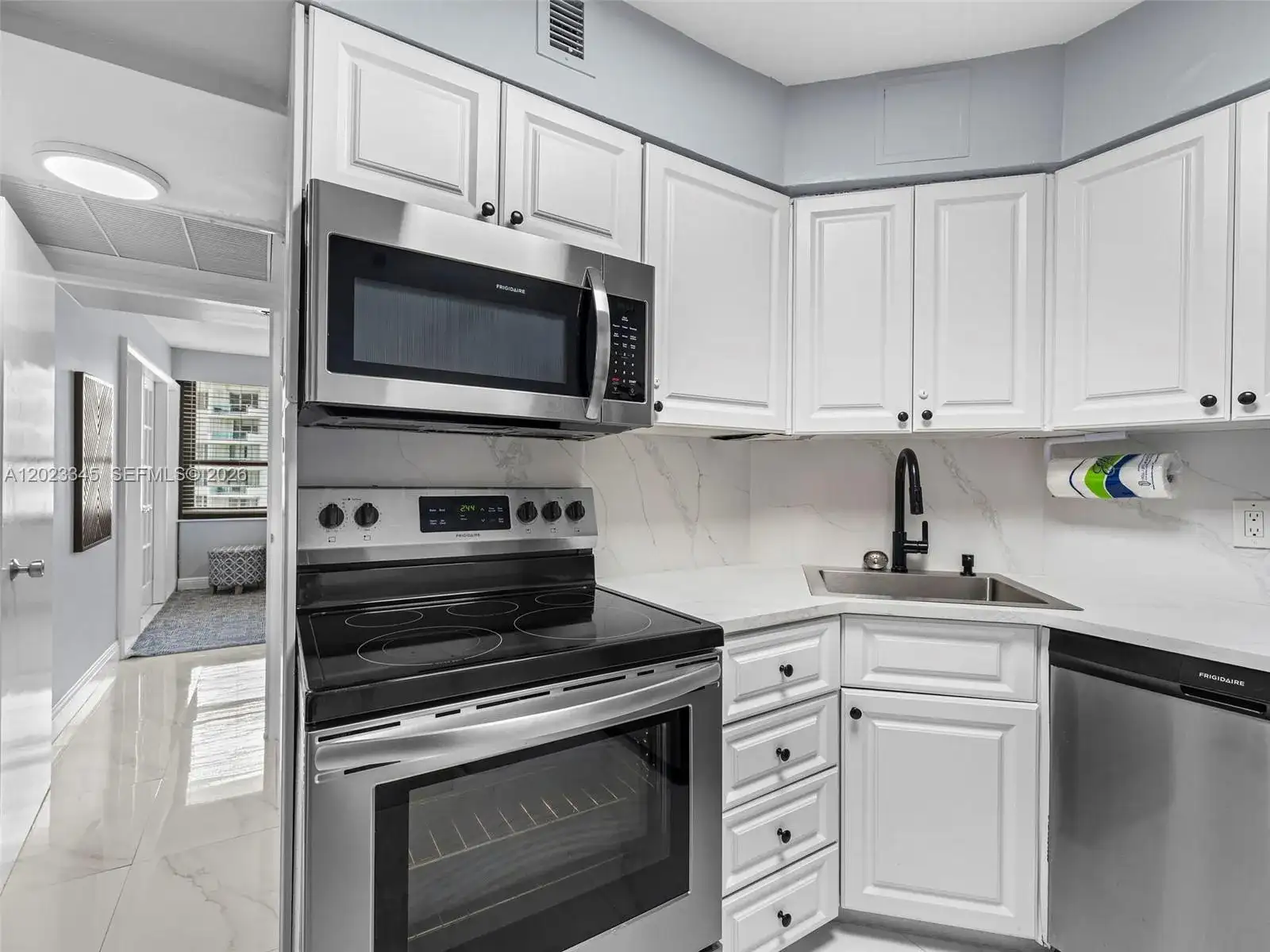 5225 Collins Ave # 1509, Miami Beach FL 33140 photo 5