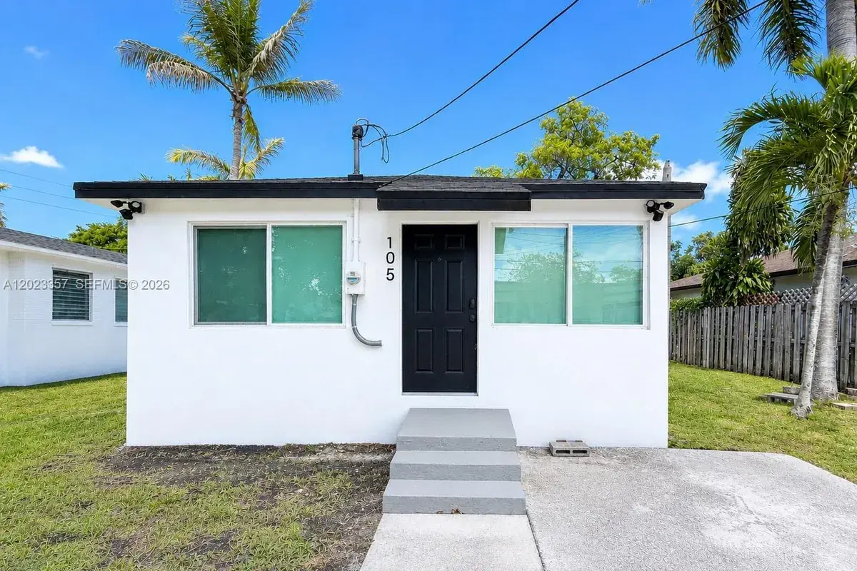 105 SW 4th Ave # 0, Hallandale Beach FL 33009