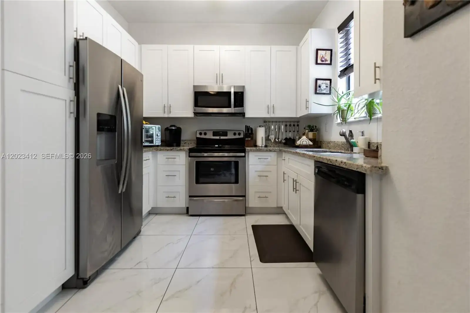 12704 SW 131st Ter, Miami FL 33186 photo 4