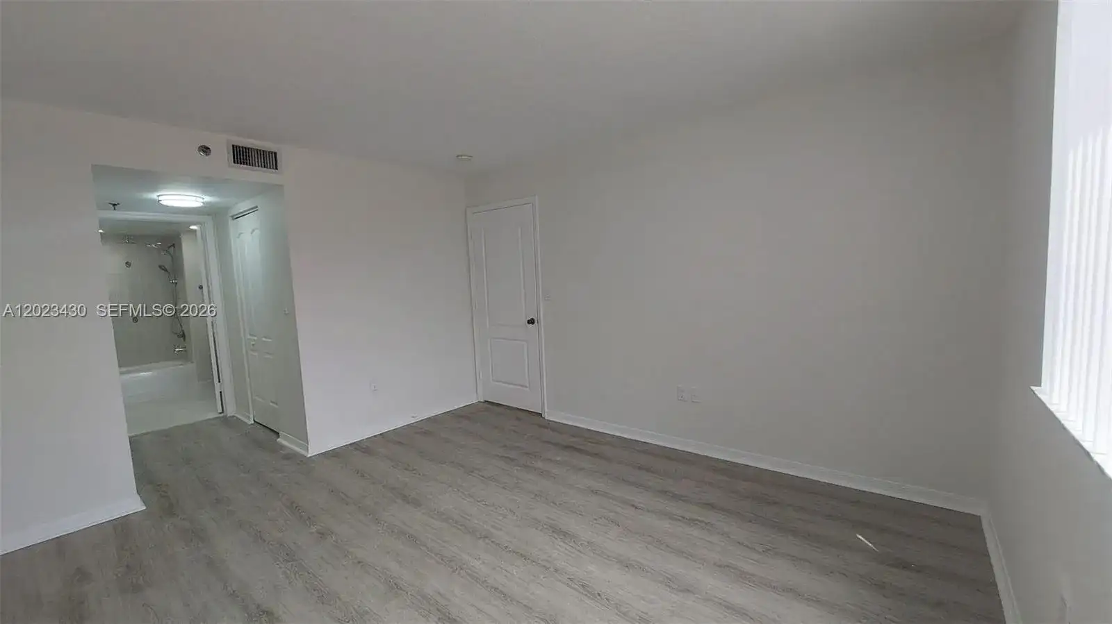 2642 Collins Ave # 408, Miami Beach FL 33140 photo 5