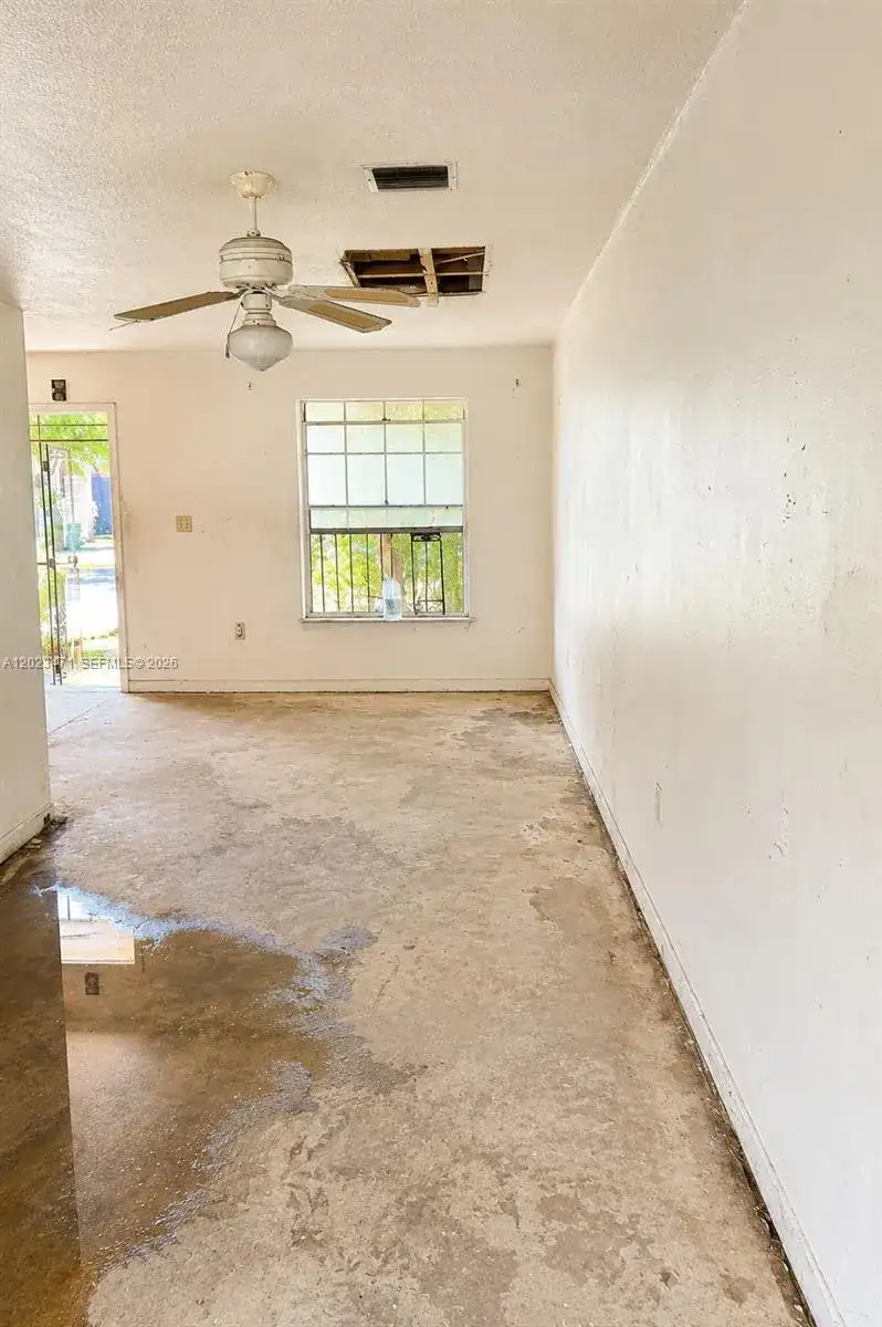 2791 NW 193rd Ter, Miami Gardens FL 33056 photo 3