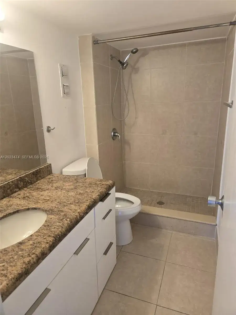 16950 W Dixie Hwy # B320, North Miami Beach FL 33160 photo 3