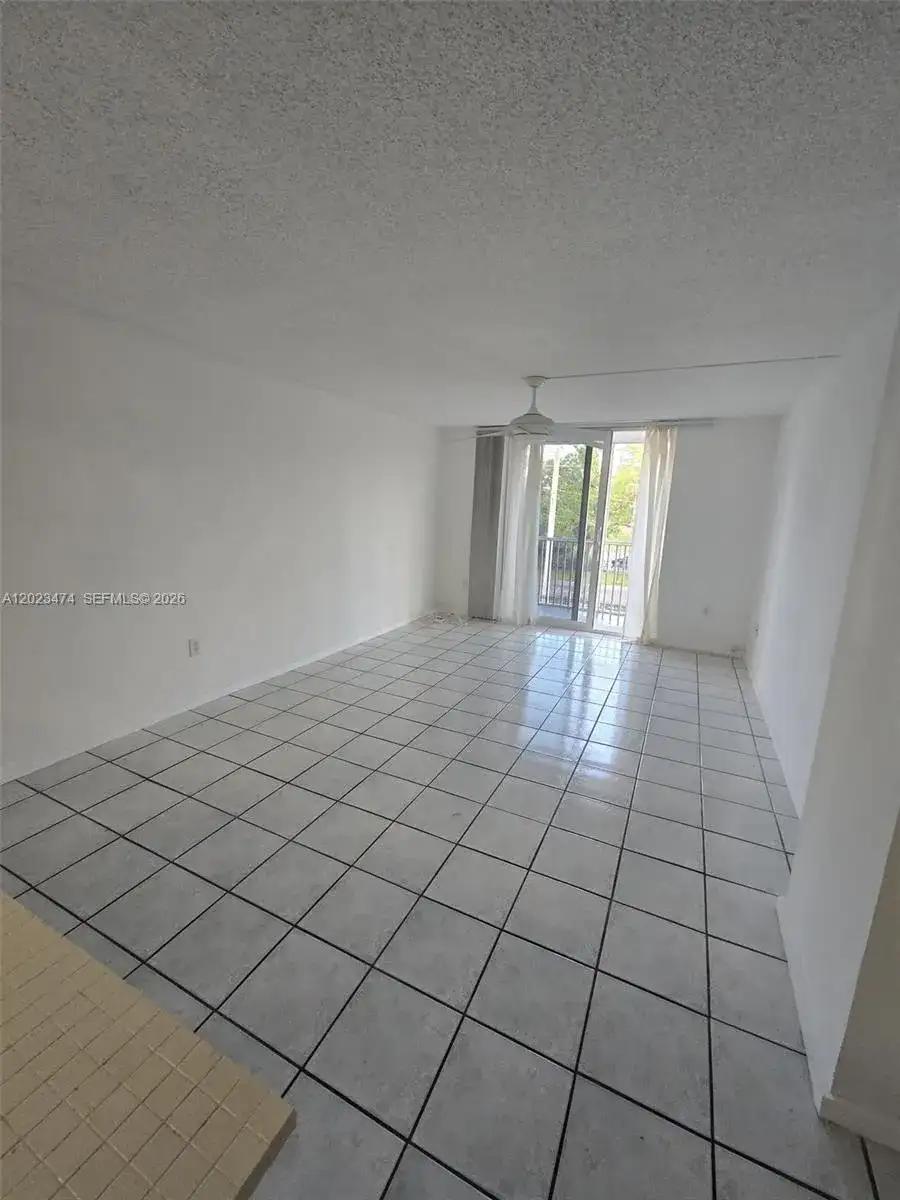 16950 W Dixie Hwy # B320, North Miami Beach FL 33160 photo 4