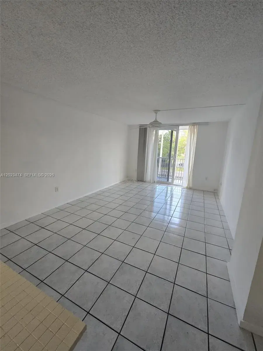 16950 W Dixie Hwy # B320, North Miami Beach FL 33160