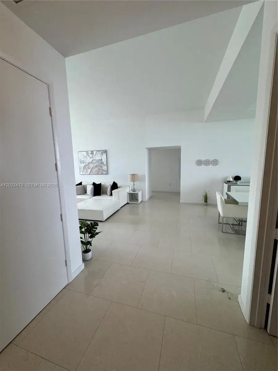 16001 Collins Ave # 4006, Sunny Isles Beach FL 33160 photo 3