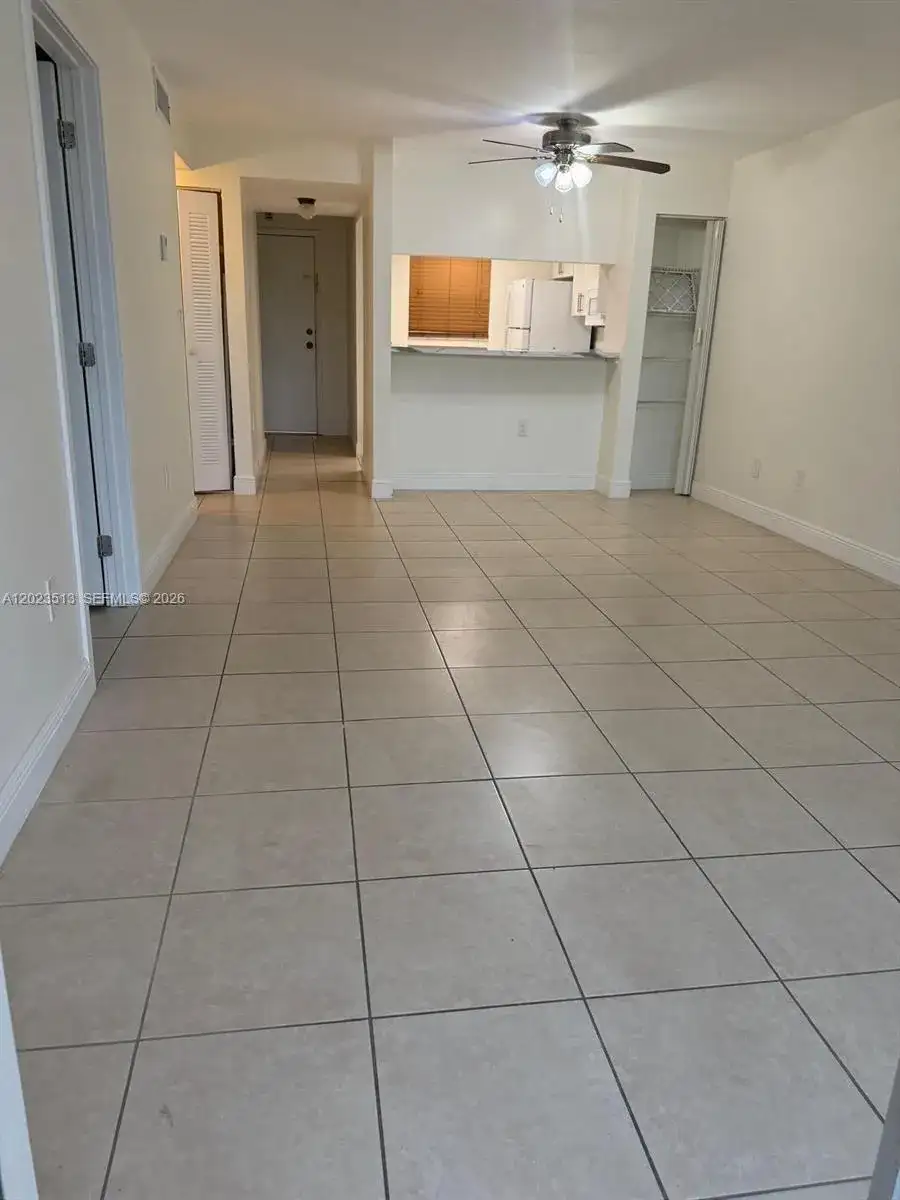 19701 SW 114th Ave # 366, Miami FL 33157 photo 3