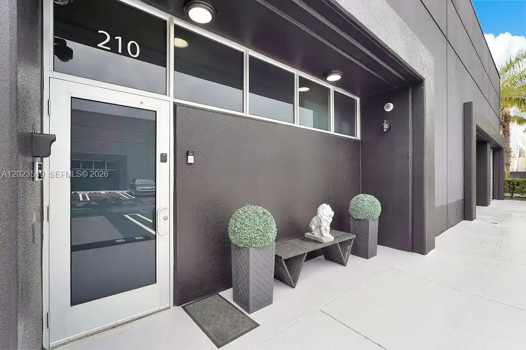 6030 NW 102nd Ave # 210, Doral FL 33178