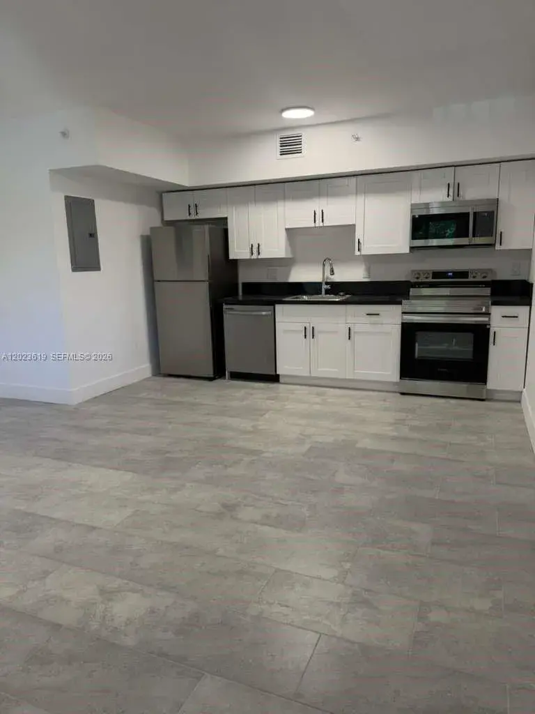 147 Nw 59th St # 304, Miami FL 33127
