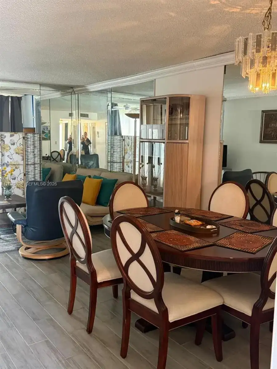 9401 Sunrise Lakes Blvd # 109, Sunrise FL 33322 photo 3