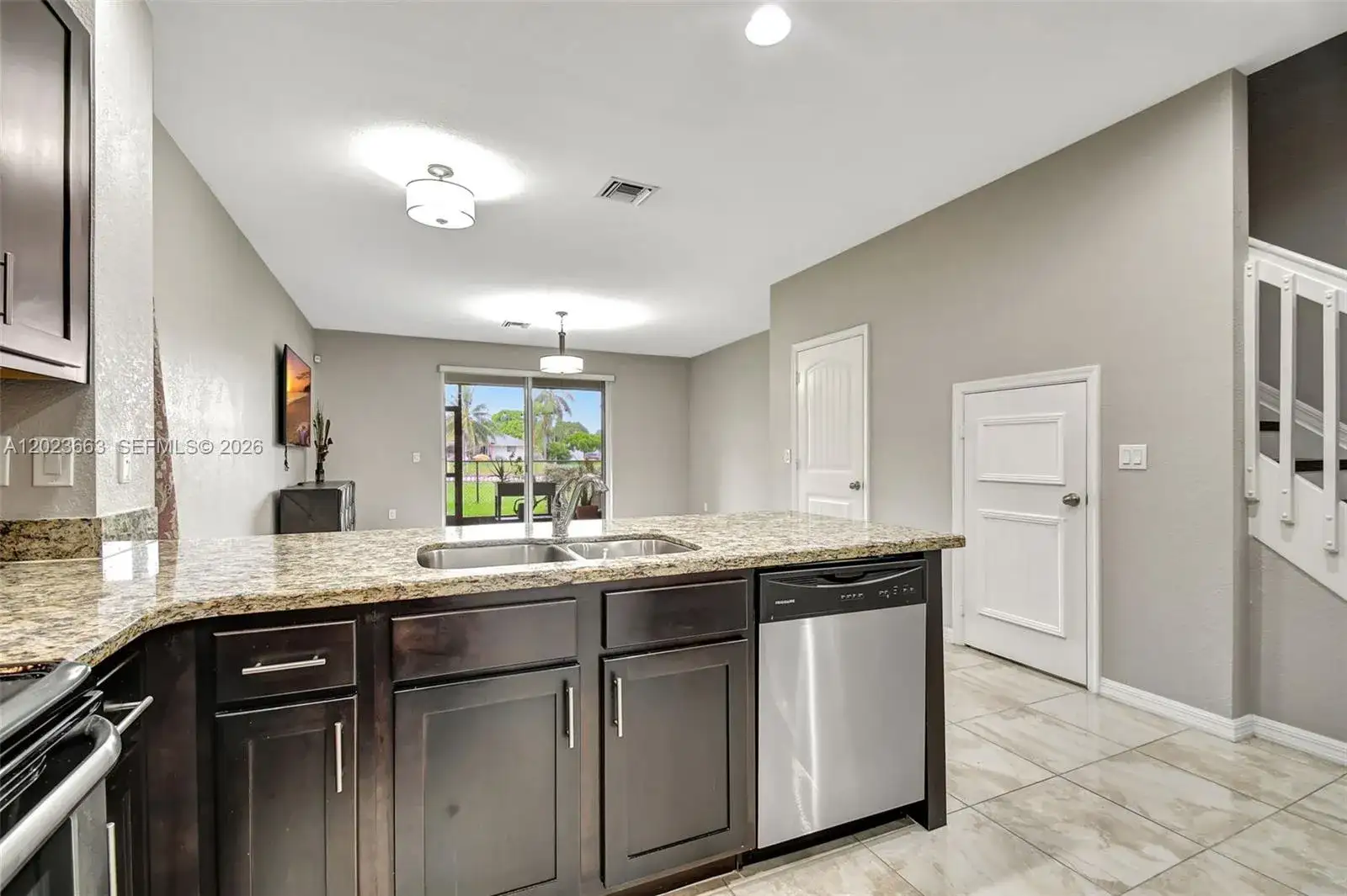 1119 Vermilion Dr, Lake Worth FL 33461 photo 5