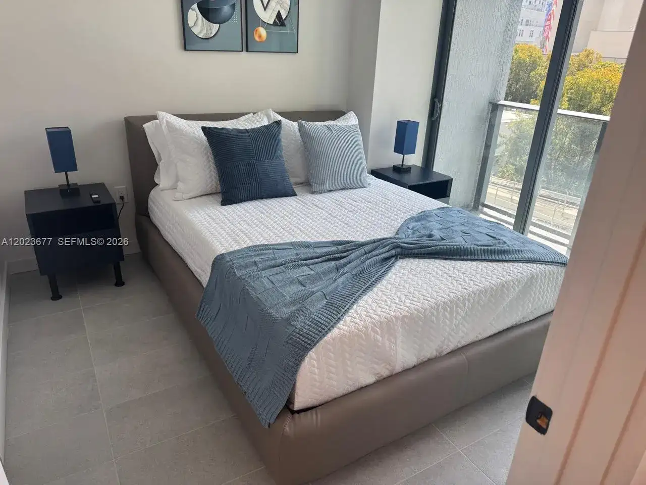 121 NE 5th St # 2102, Miami FL 33132 photo 3