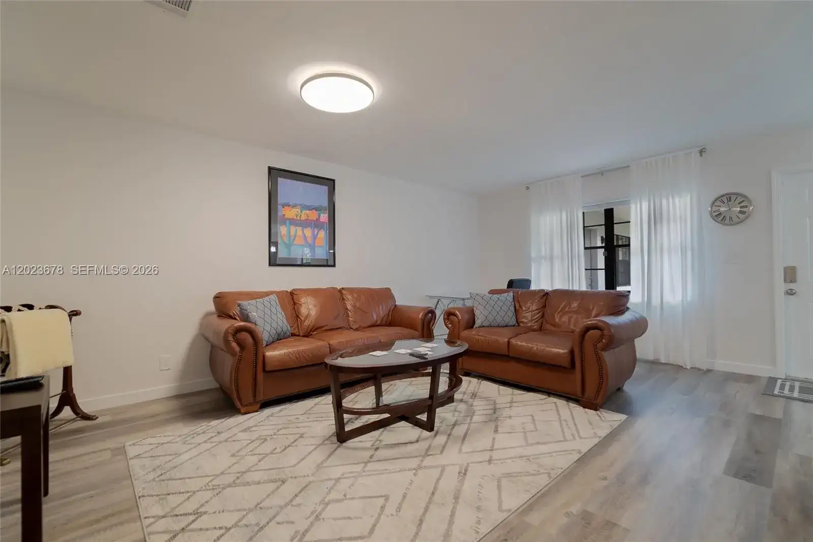 1099 NE 35th St, Oakland Park FL 33334 photo 3
