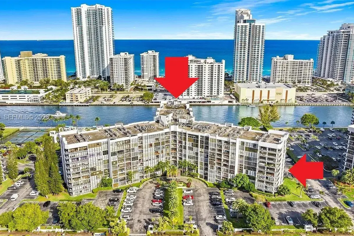 800 Parkview Dr # 430, Hallandale Beach FL 33009
