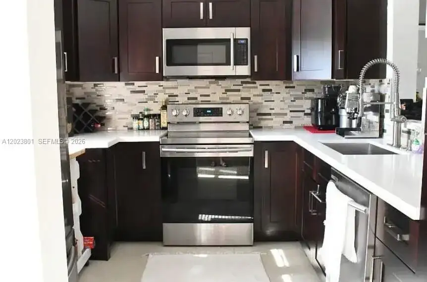 441 SE 3rd St # 104, Dania Beach FL 33004 photo 4