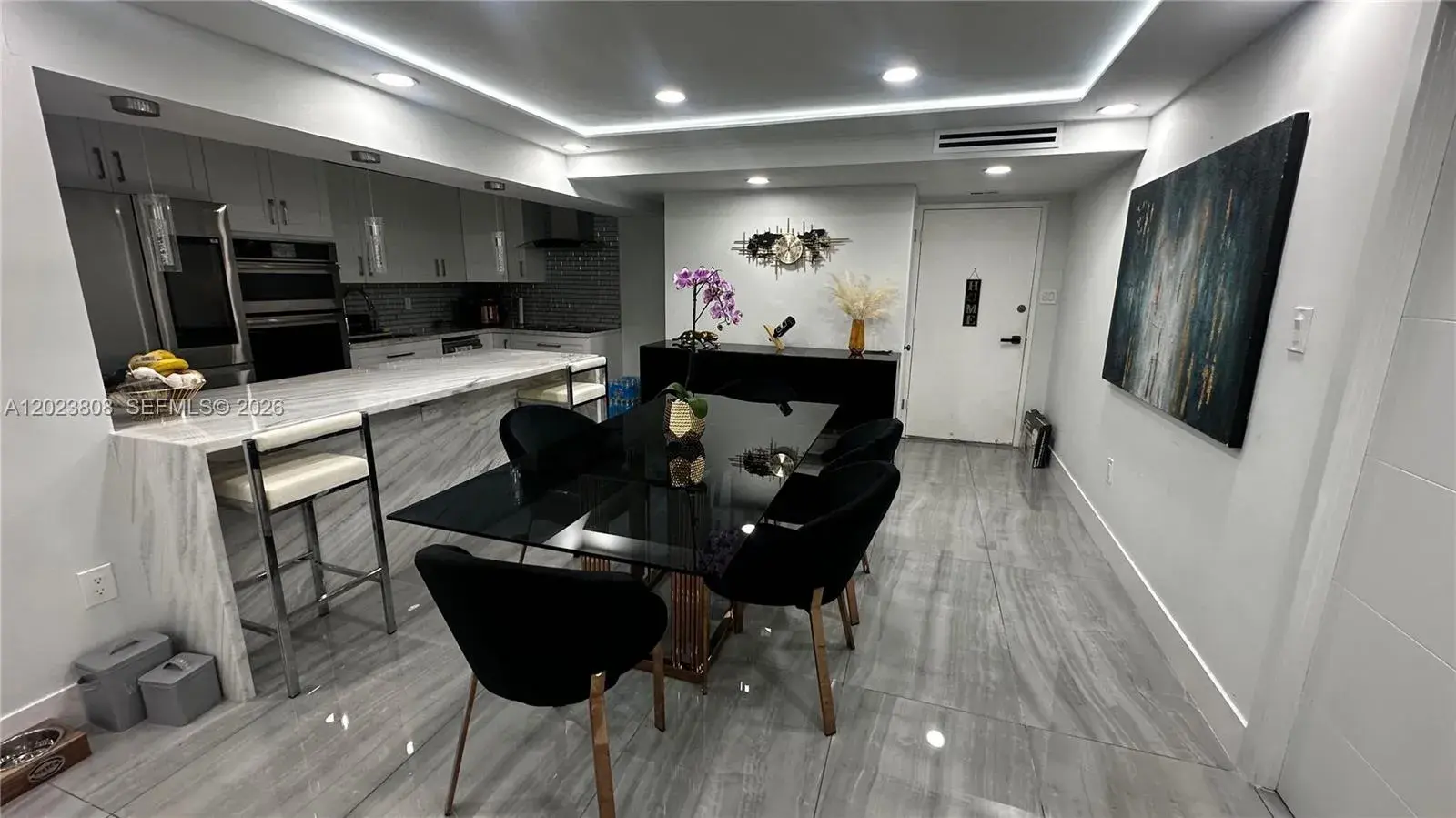 18041 Biscayne Blvd # 702, Aventura FL 33160