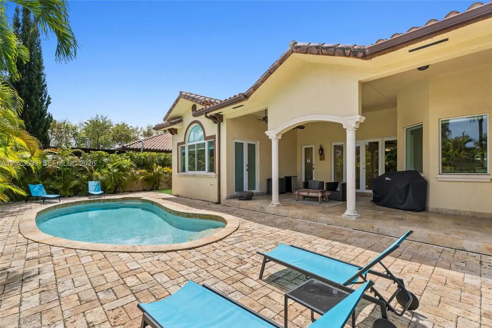 2665 NW 100th Ave, Doral FL 33172 photo 4