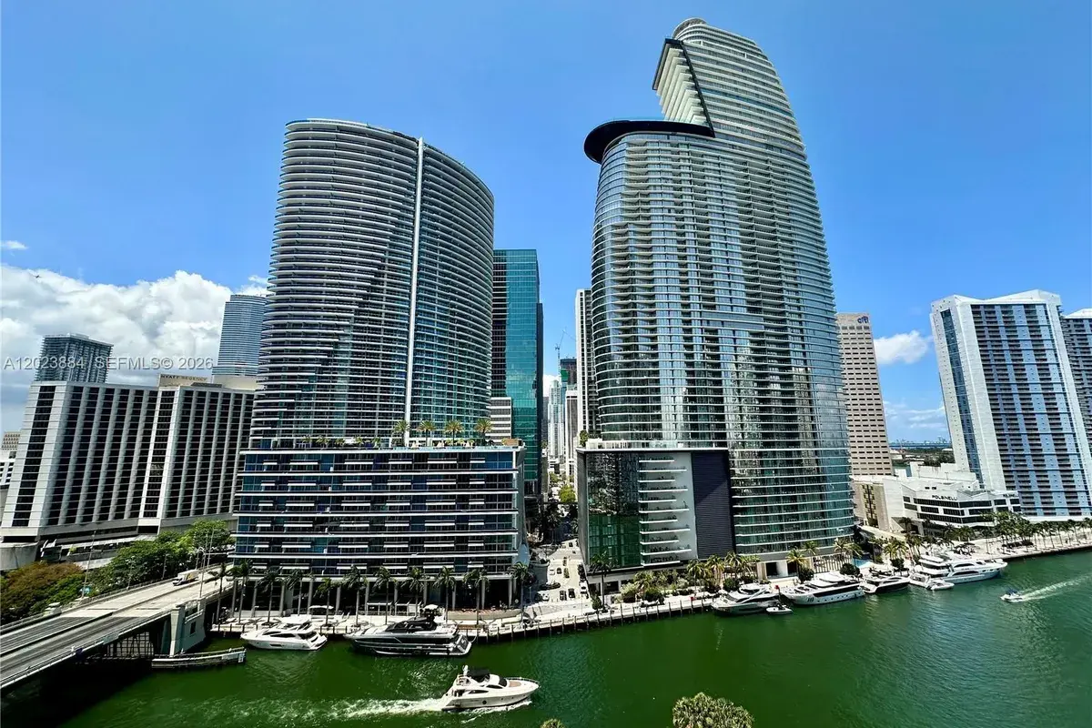 475 Brickell Avenue # 1614, Miami FL 33131