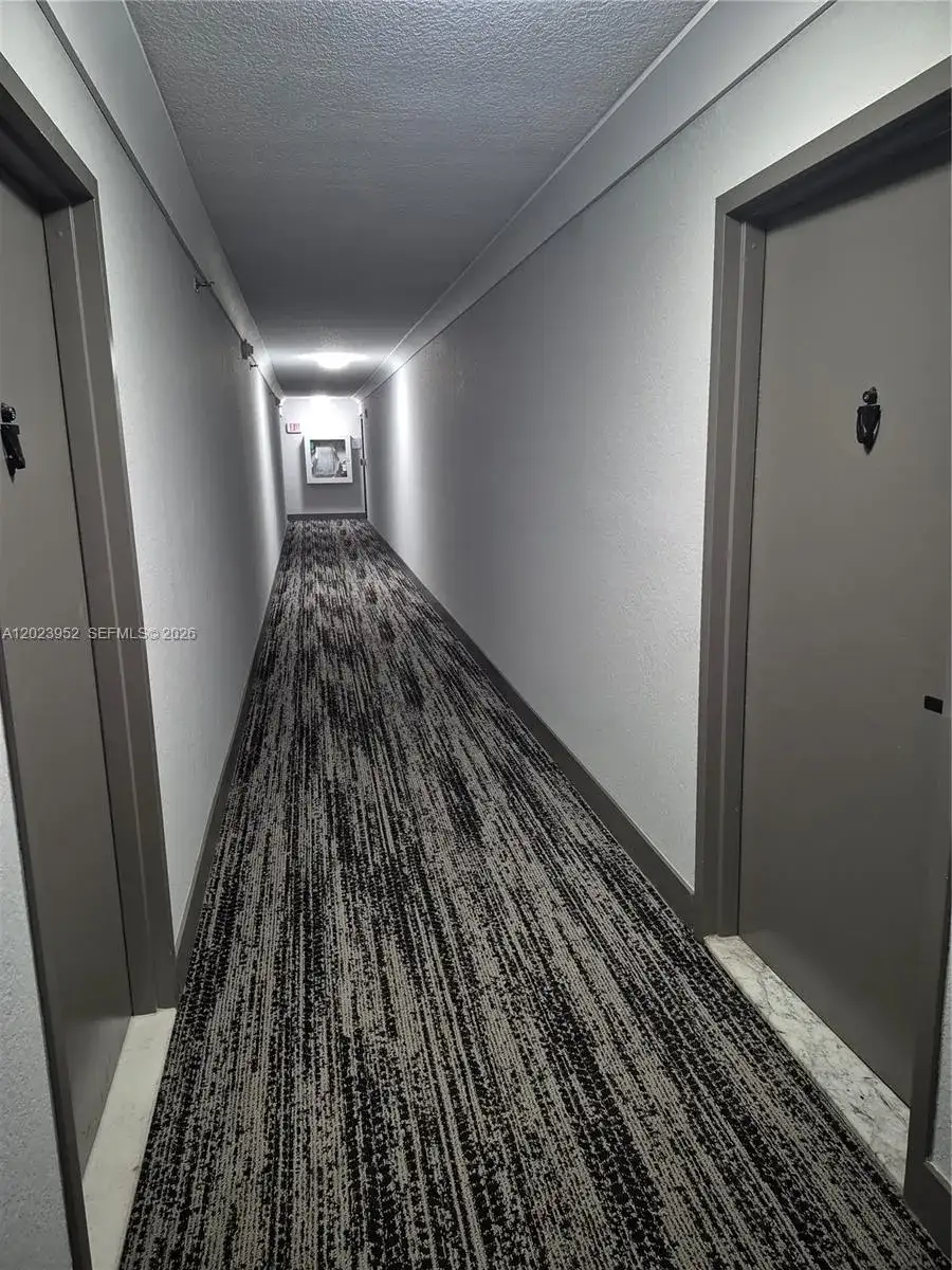 16565 NE 26th Ave # 2E, North Miami Beach FL 33160 photo 3