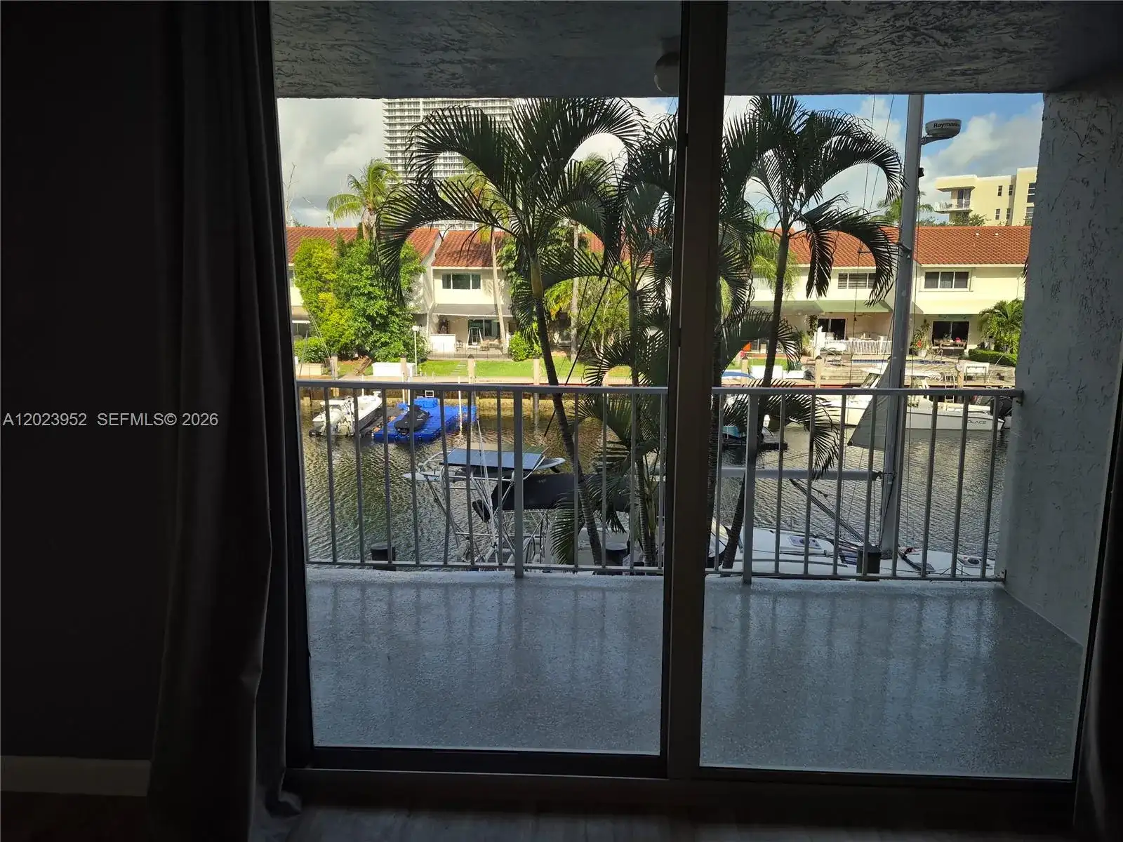 16565 NE 26th Ave # 2E, North Miami Beach FL 33160 photo 5