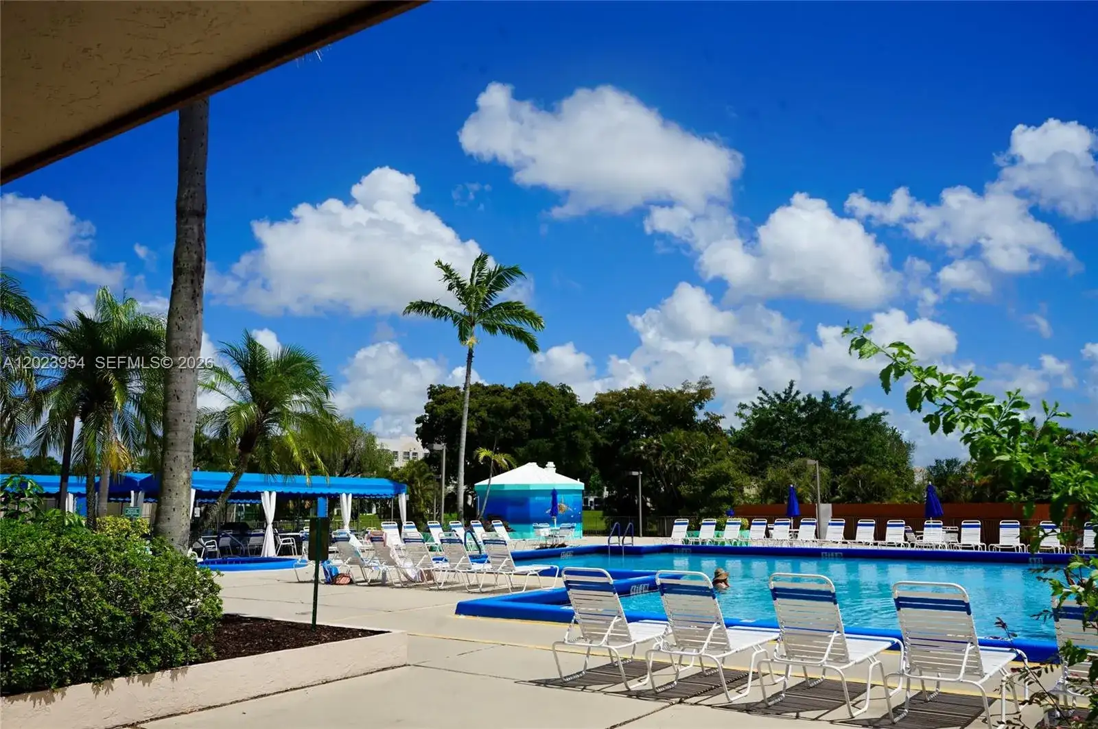 10405 Sunrise Lakes Blvd # 205, Sunrise FL 33322 photo 4