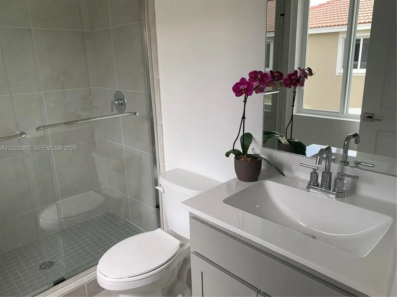 1068 SE 24th Ave, Homestead FL 33035 photo 3