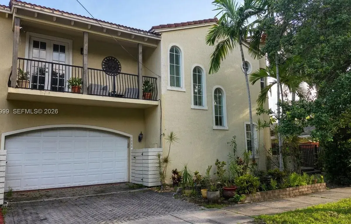 1806 SW 23rd St, Fort Lauderdale FL 33315