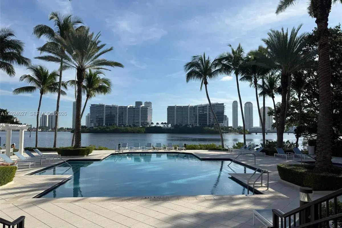 3215 NE 184th St # 14109, Aventura FL 33160