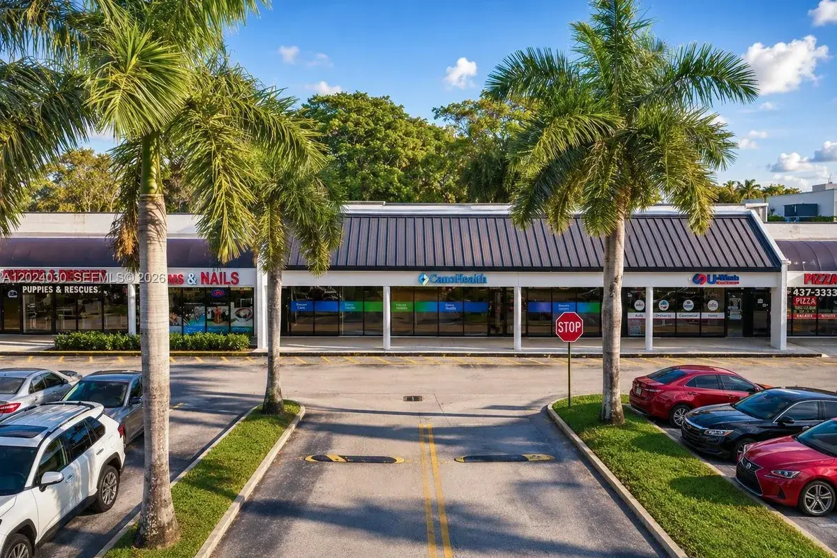 8919 Taft St, Pembroke Pines FL 33024